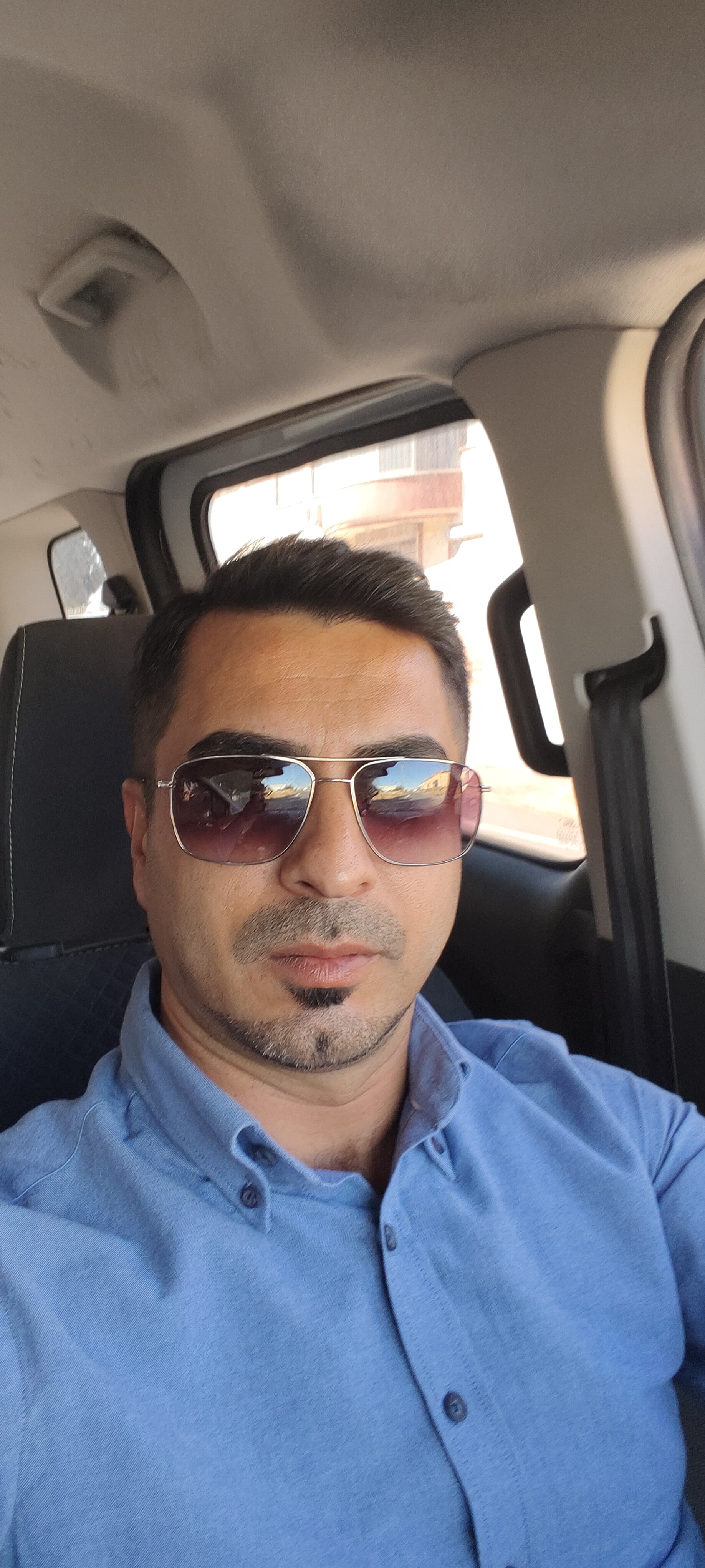 22 Yıllık Deneyimli Erkek Berberi Ustasıyım - İş Arıyorum